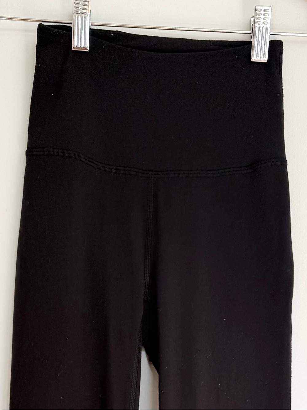 Lululemon Groove Super-High-Rise Flared Pant | Size 0 - Picture 4 of 12